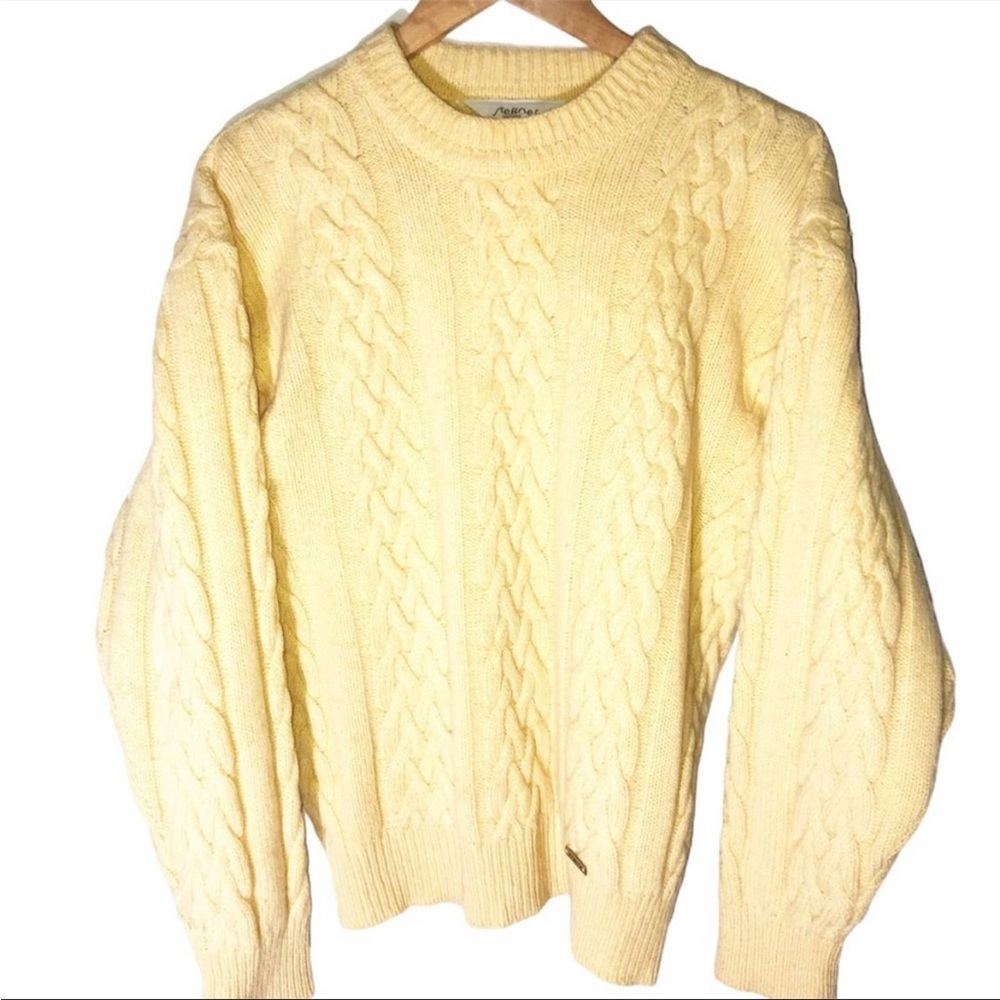 Vintage Yellow Steffner Wool Cable Knit Ski Sweater Austrian Made Womens Small